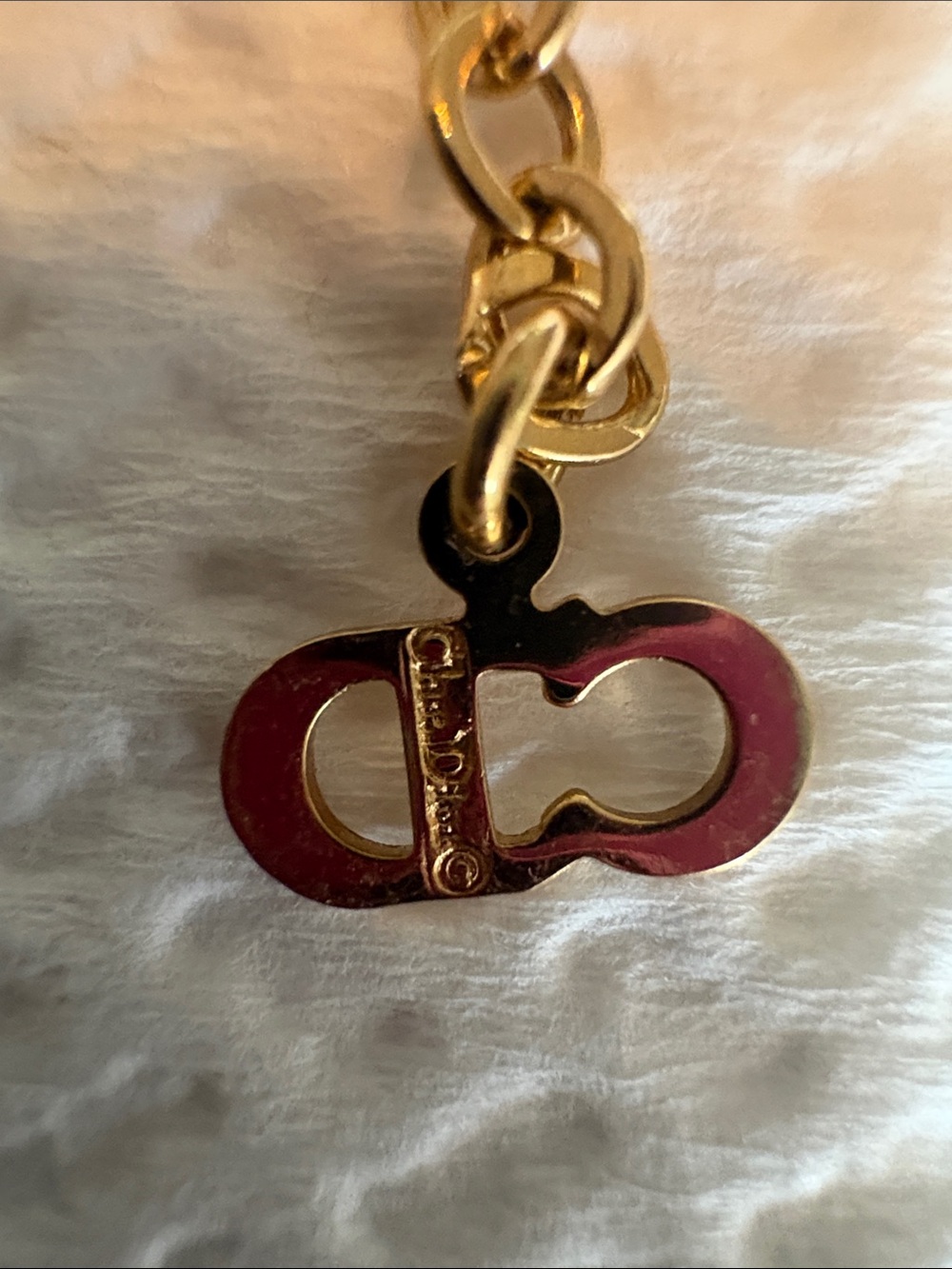 Christian Dior, 14-16” gold vintage crystal Heart Pendant Necklace - Picture 4 of 9